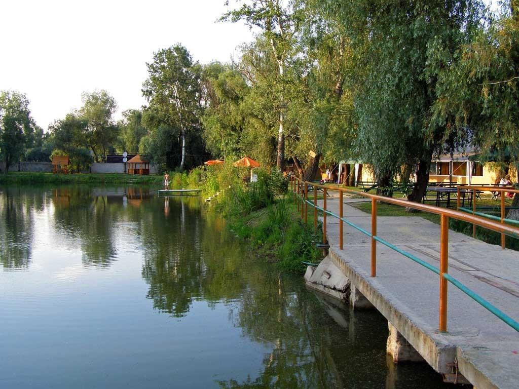 Holiday Park Dunay Kyslytsya ภายนอก รูปภาพ