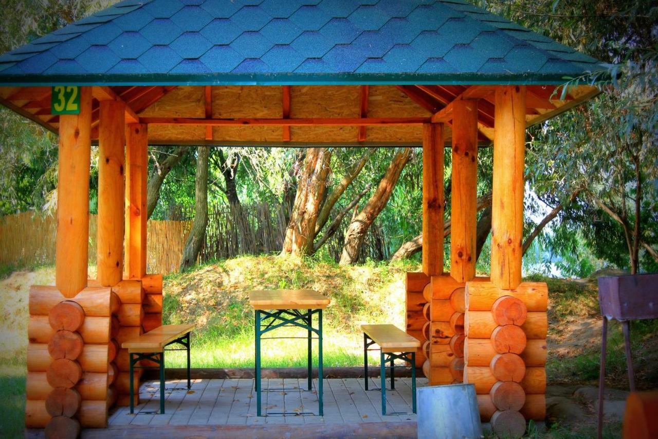 Holiday Park Dunay Kyslytsya ภายนอก รูปภาพ