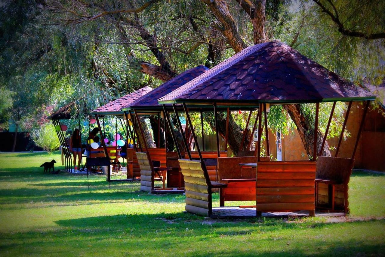 Holiday Park Dunay Kyslytsya ภายนอก รูปภาพ