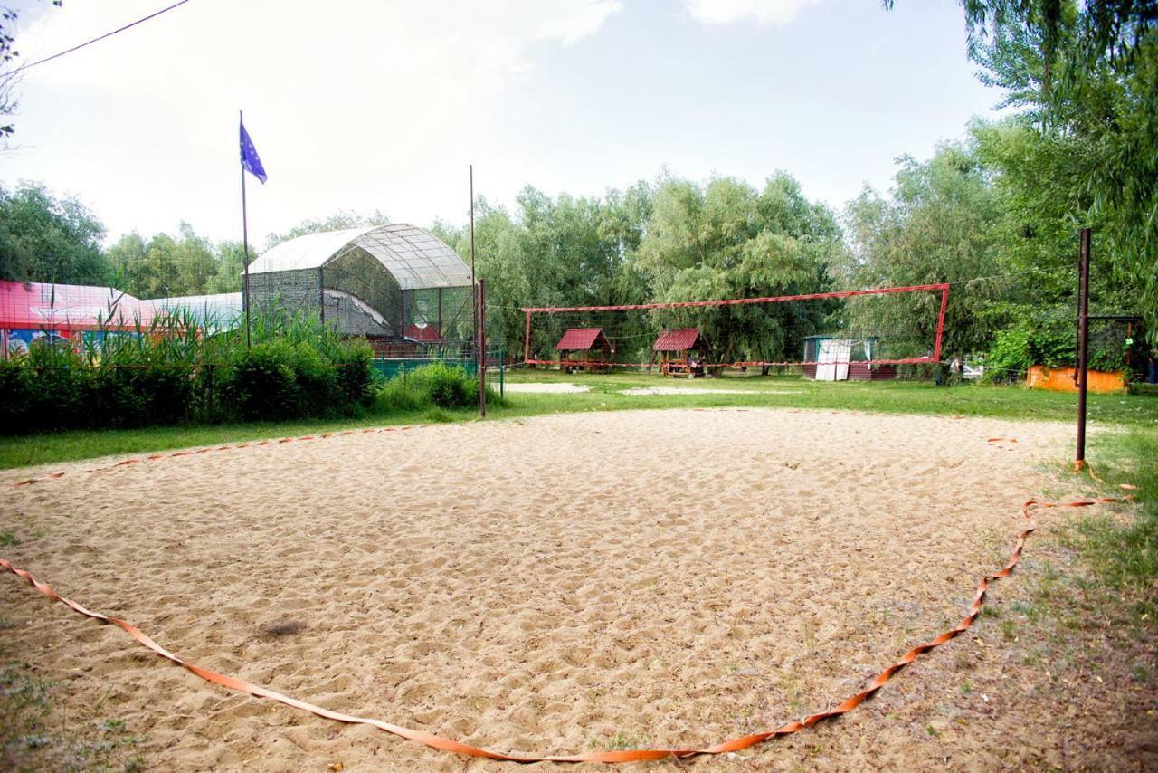 Holiday Park Dunay Kyslytsya ภายนอก รูปภาพ