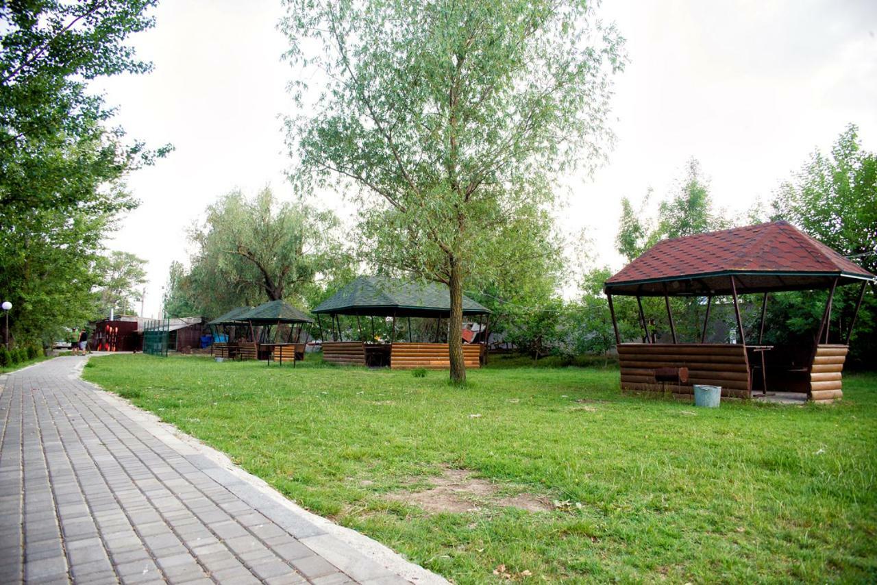 Holiday Park Dunay Kyslytsya ภายนอก รูปภาพ